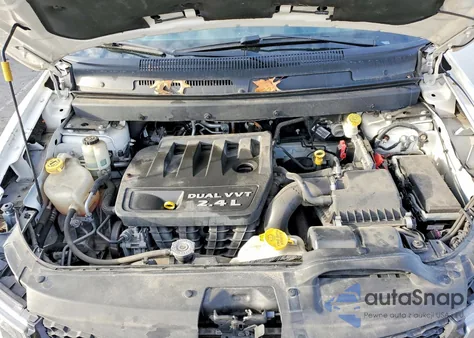 2014 Dodge Journey Sxt z USA, uszkodzony, nr VIN 3C4PDCBB5ET283816